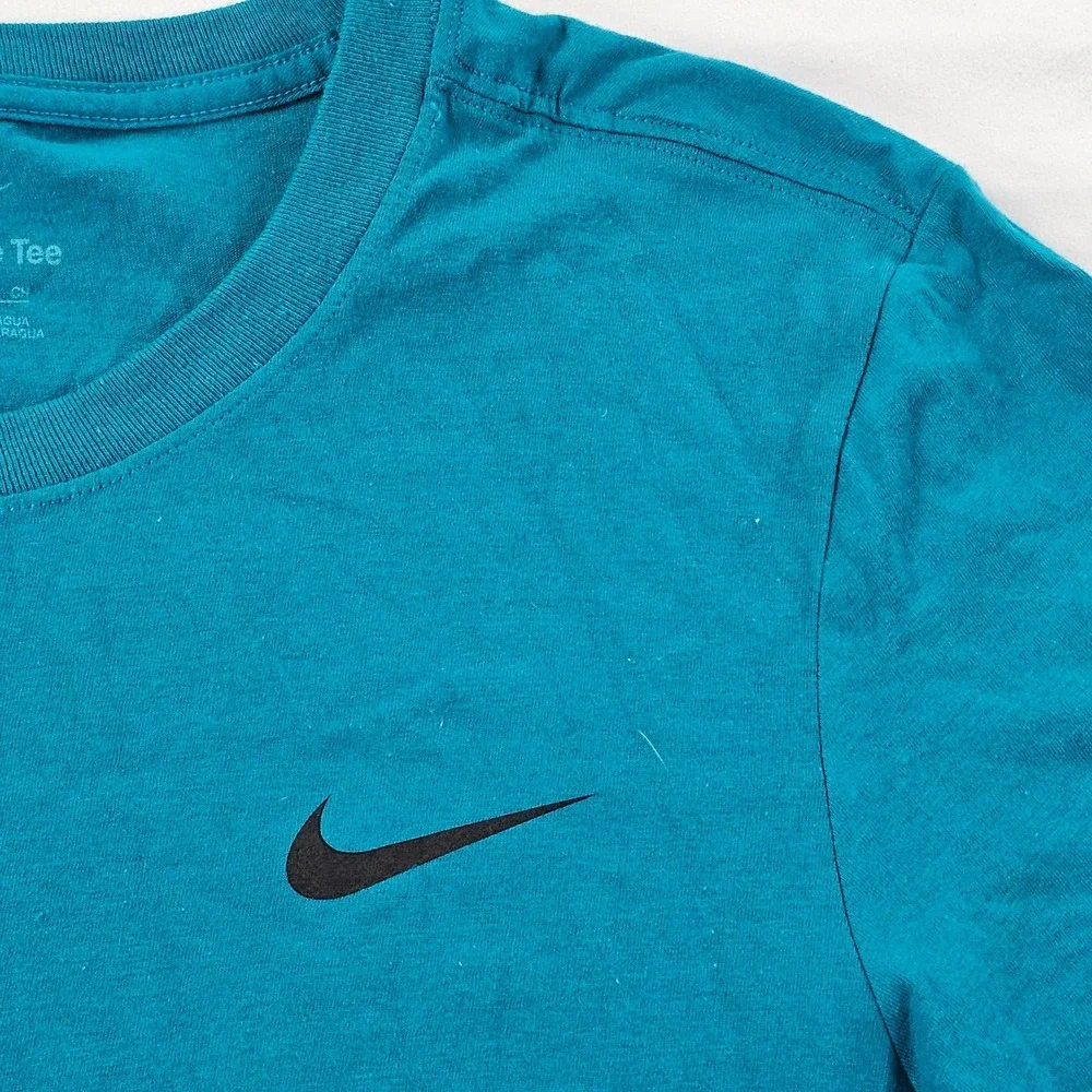 The Nike Tee Nike Blue Short Sleeve T-Shirt Men's S